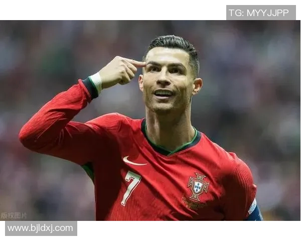 七号足球明星葡萄牙的辉煌历程与传奇瞬间回顾 七号足球明星葡萄牙的辉煌历程与传奇瞬间回顾