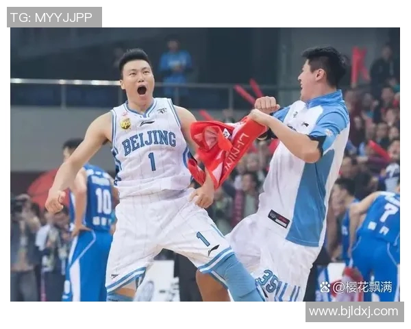 李根的篮球传奇之路:从CBA新星到全能球员的成长故事